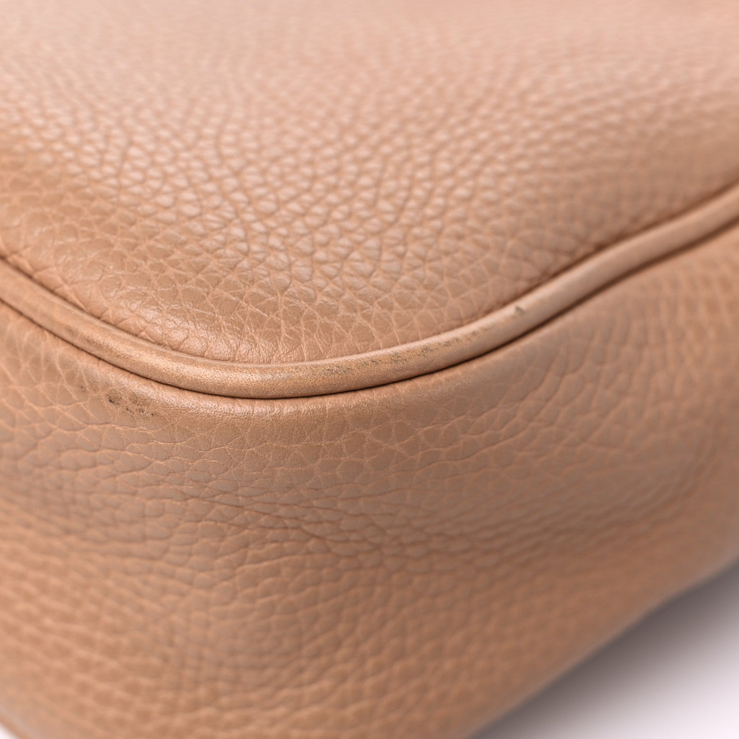 Gucci Pebbled Calfskin Small Soho Disco Bag Camelia 12 of 17
