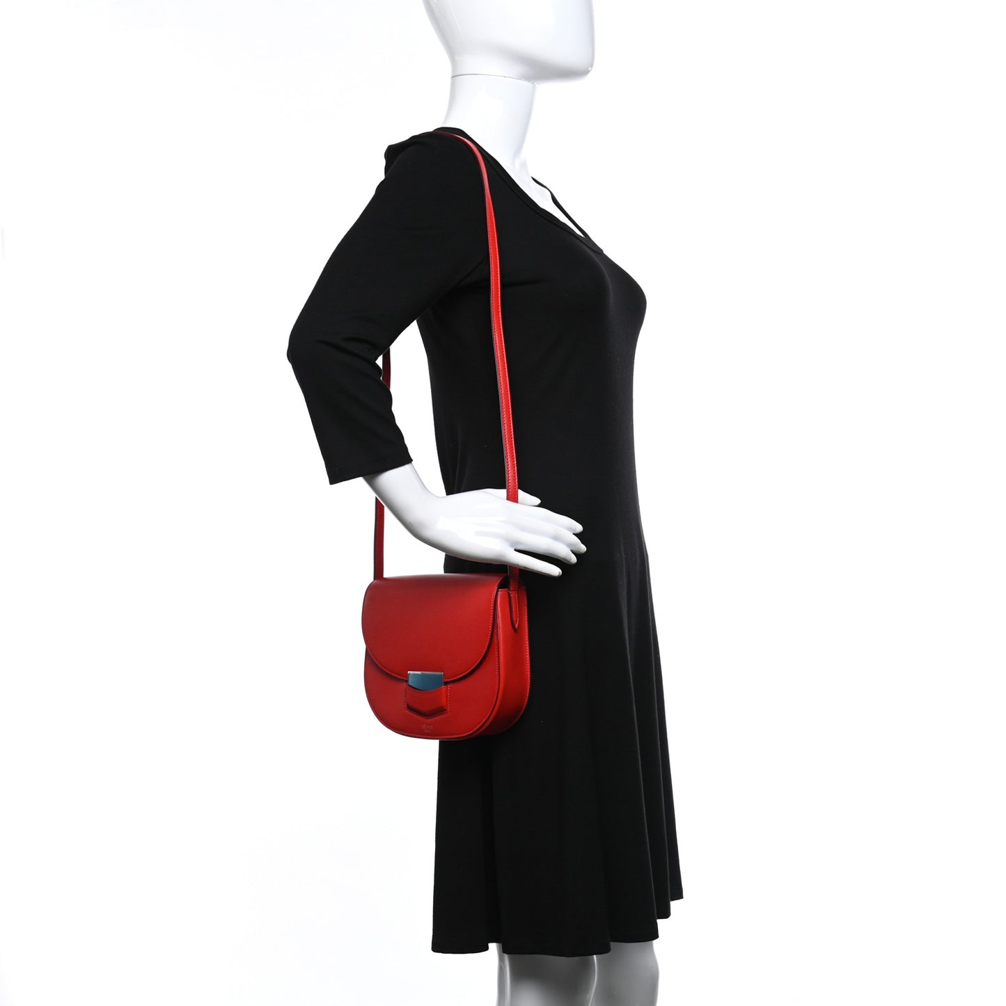 Grained Calfskin Small Trotteur Coquelicot