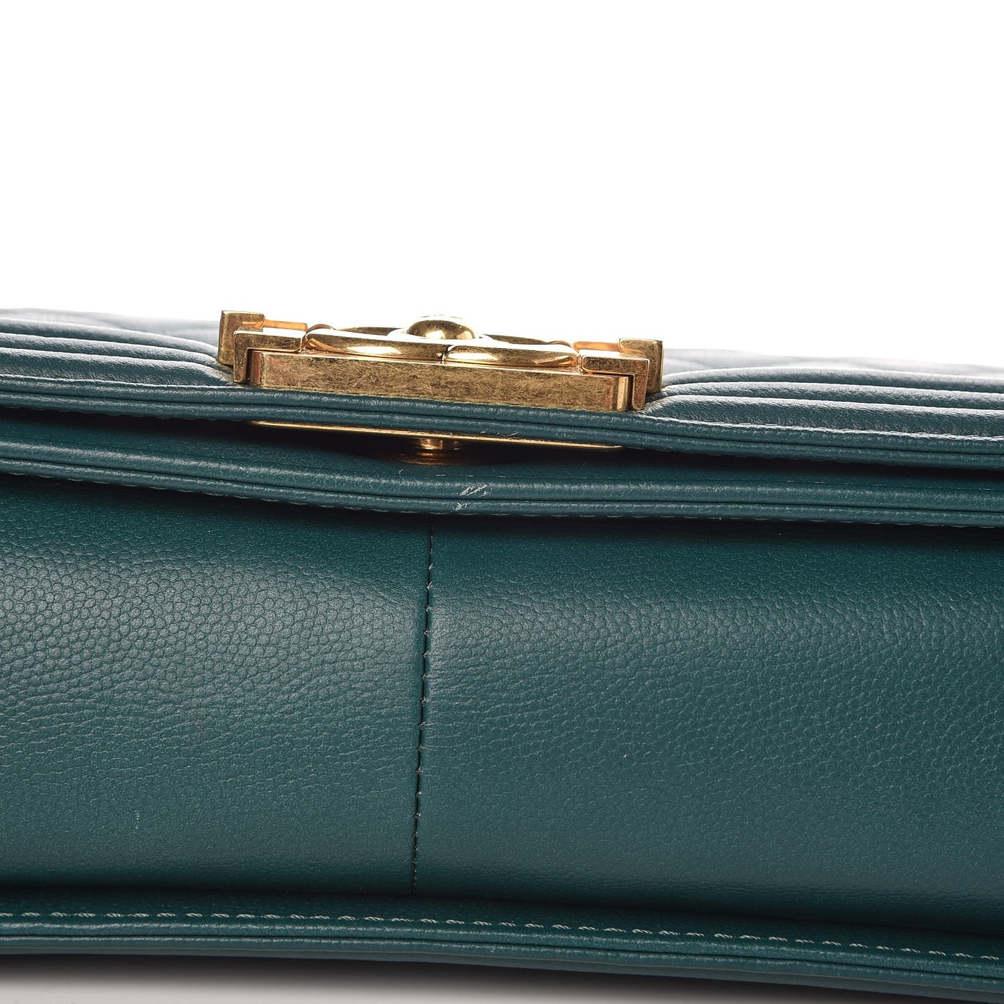 Caviar Quilted Medium Boy Flap Dark Green