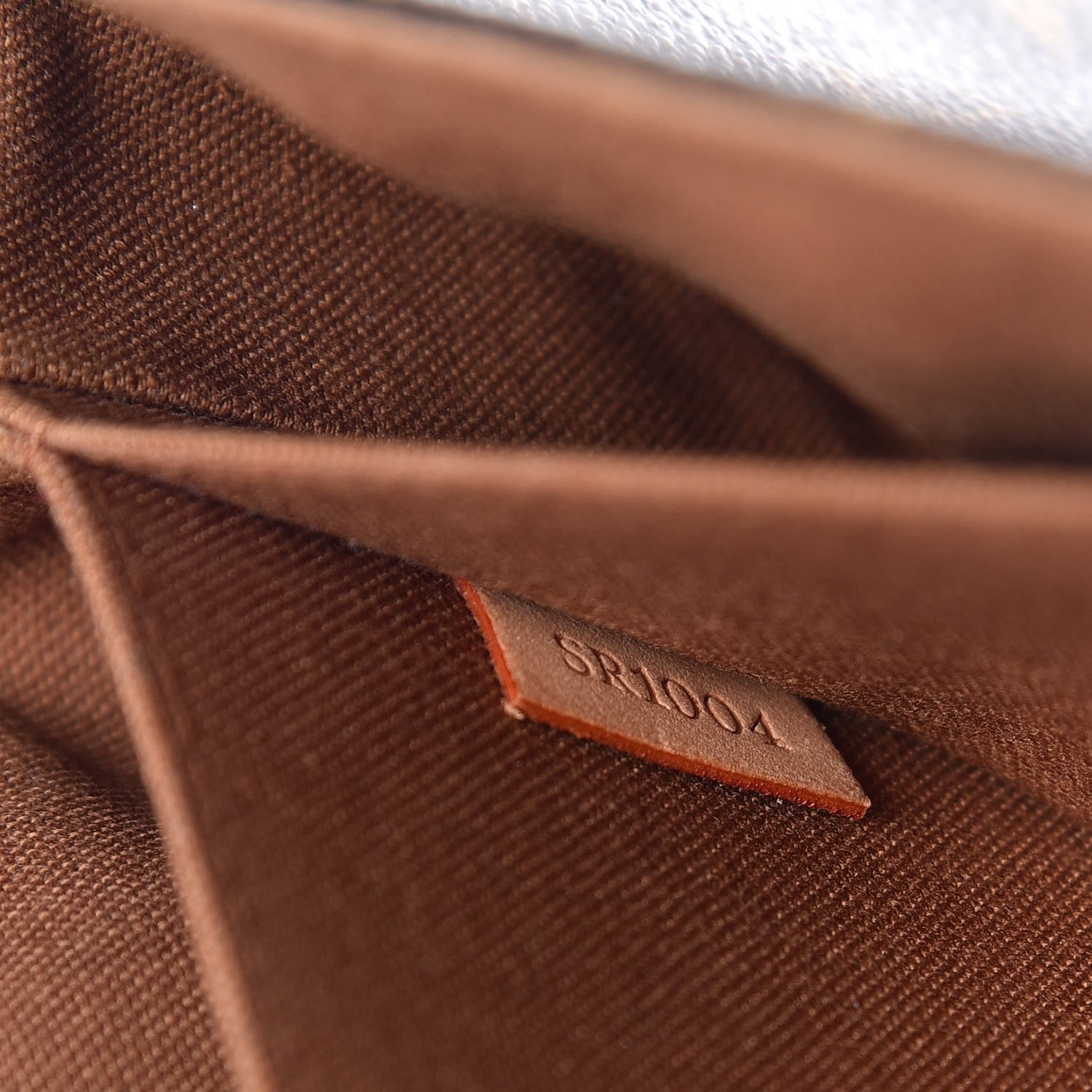Louis Vuitton Monogram Pochette Marelle MM 7 of 10