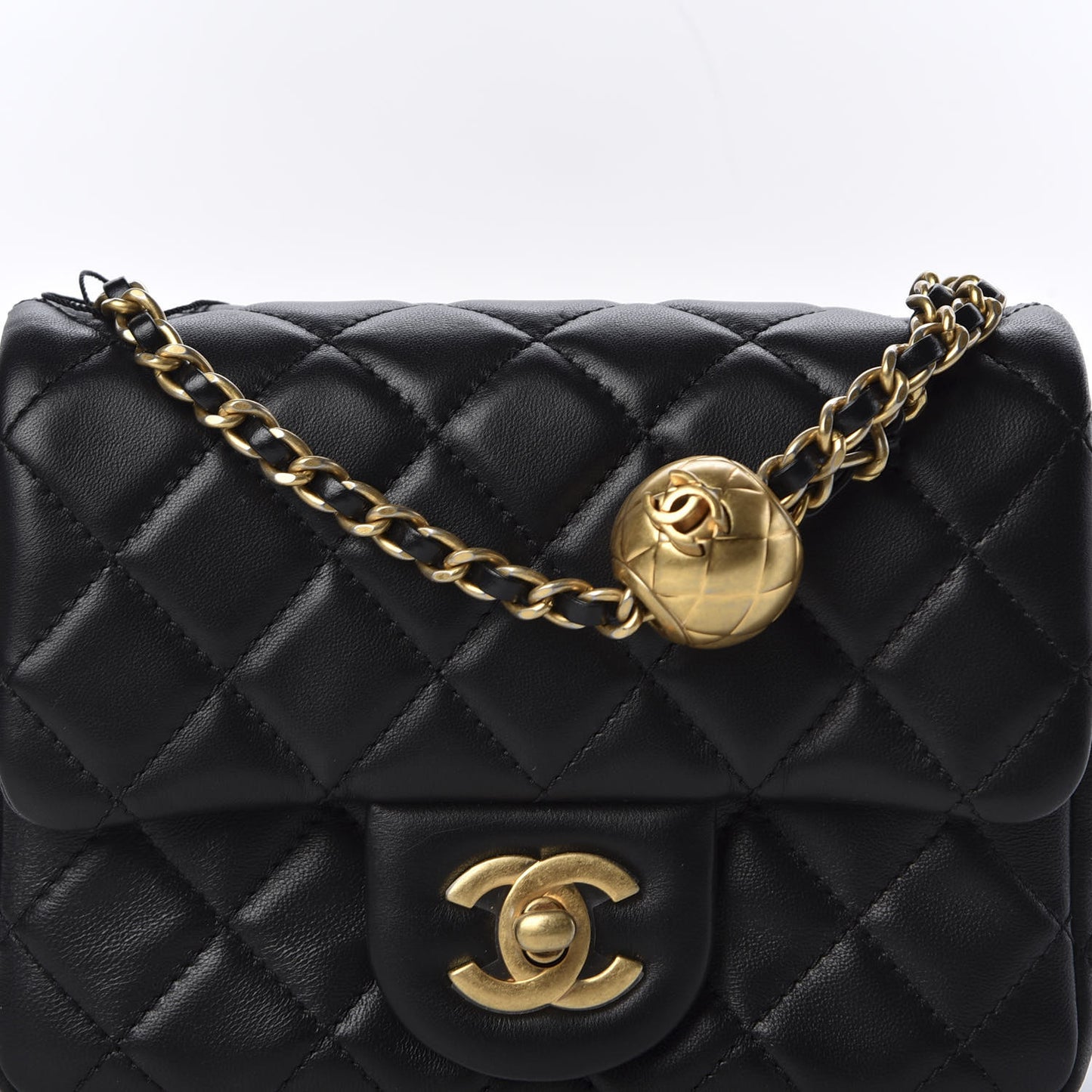 Lambskin Quilted Mini Pearl Crush Flap Black