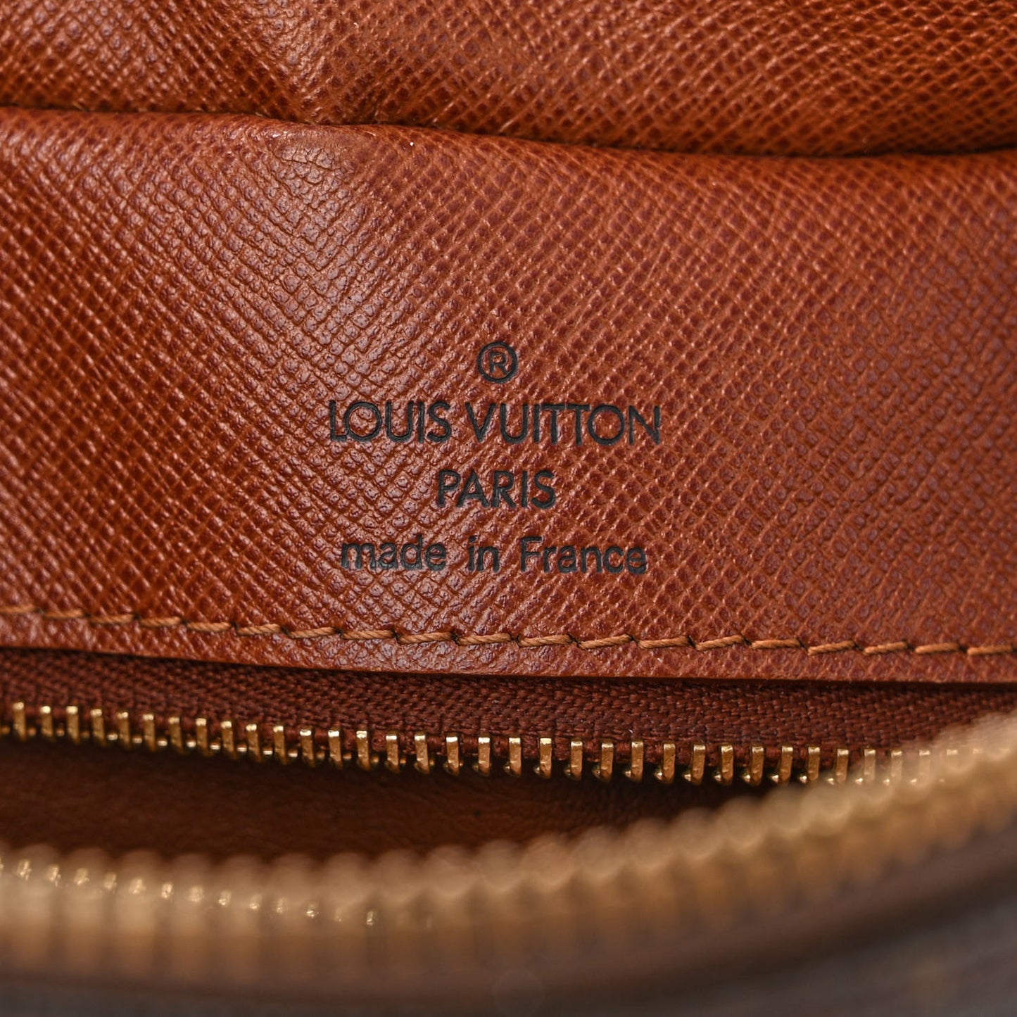 Monogram Nil 28