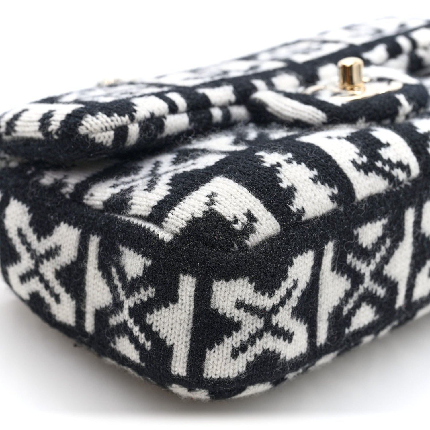 Chanel Cashmere Knit Coco Neige Flap Black White 9 of 10