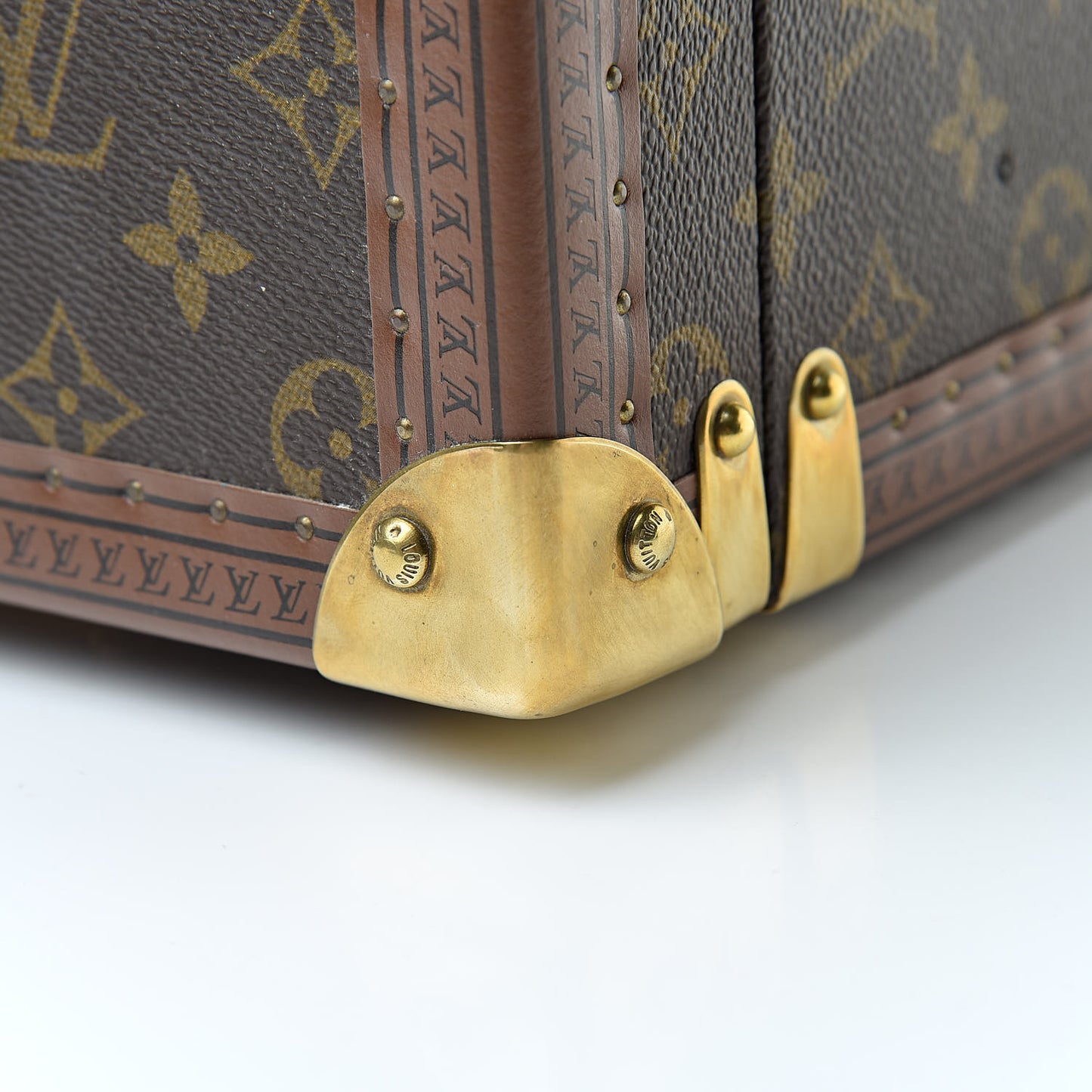 Monogram Boite Flacons Beauty Train Trunk Case
