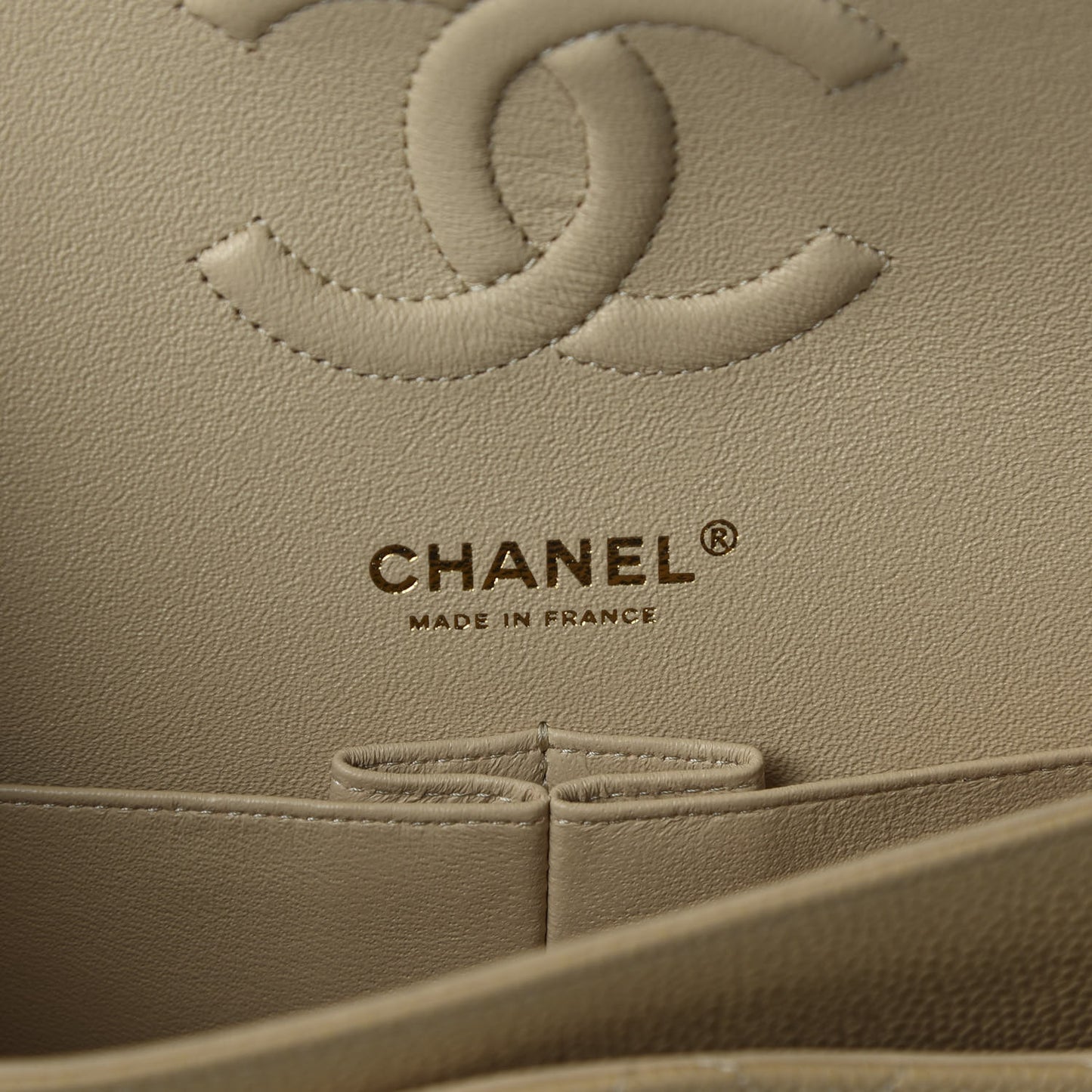 Caviar Quilted Medium Double Flap Beige