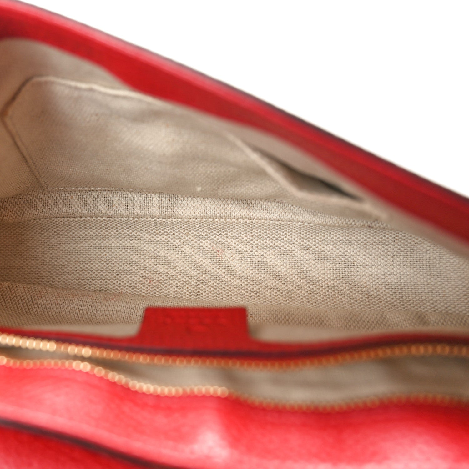 Gucci Pebbled Calfskin Medium Soho Flap Crossbody Vibrant Red 5 of 11