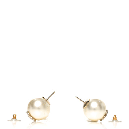 Chanel Pearl CC Large Earrings Gold 3 of 5
