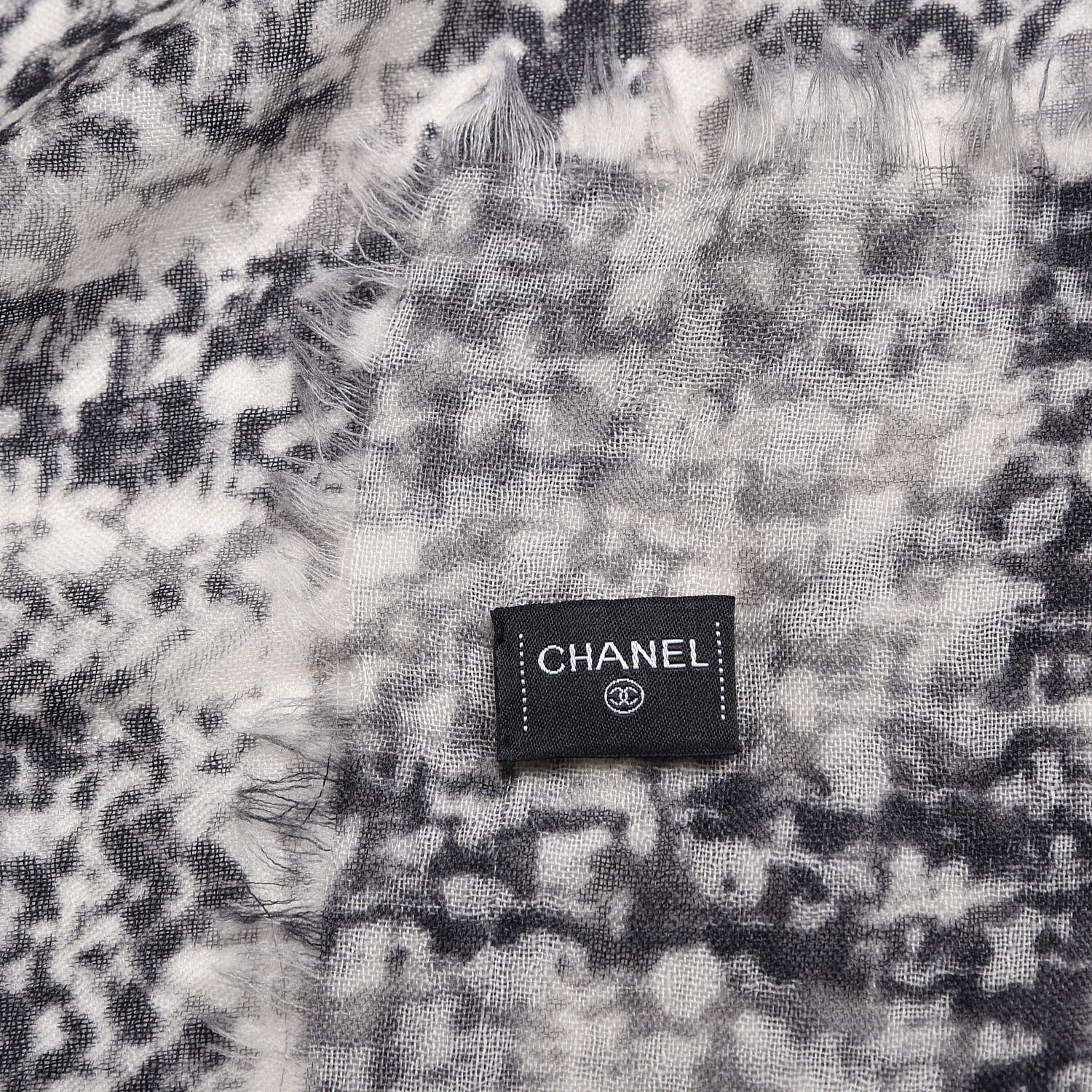 Chanel Cashmere CC Square Scarf Grey Black 4 of 5