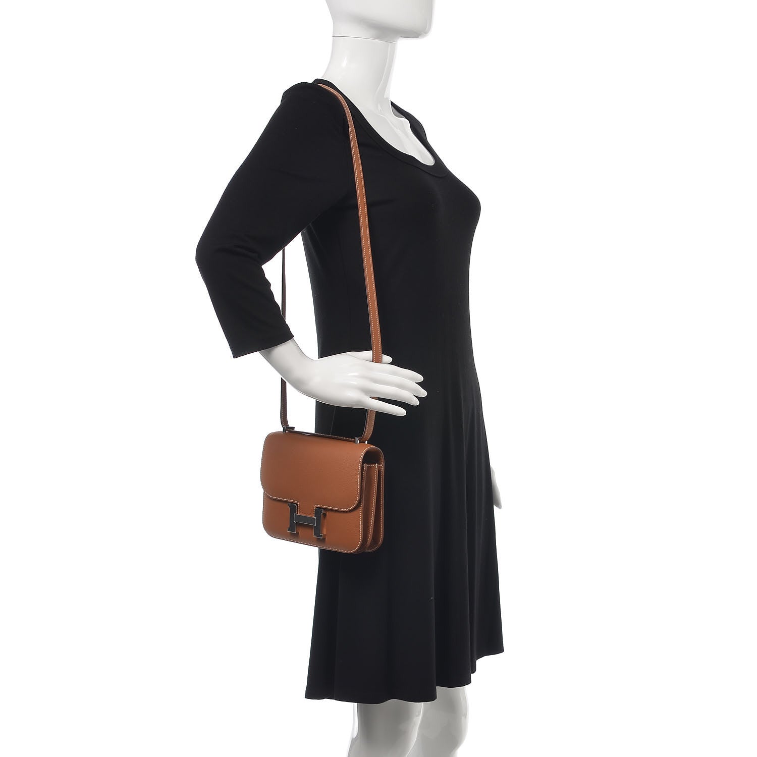 Hermes Evercolor Constance 18 Gold 2 of 14