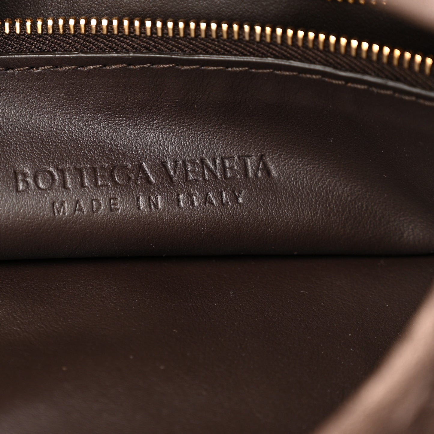 Suede Intrecciato Small Hop Fondant