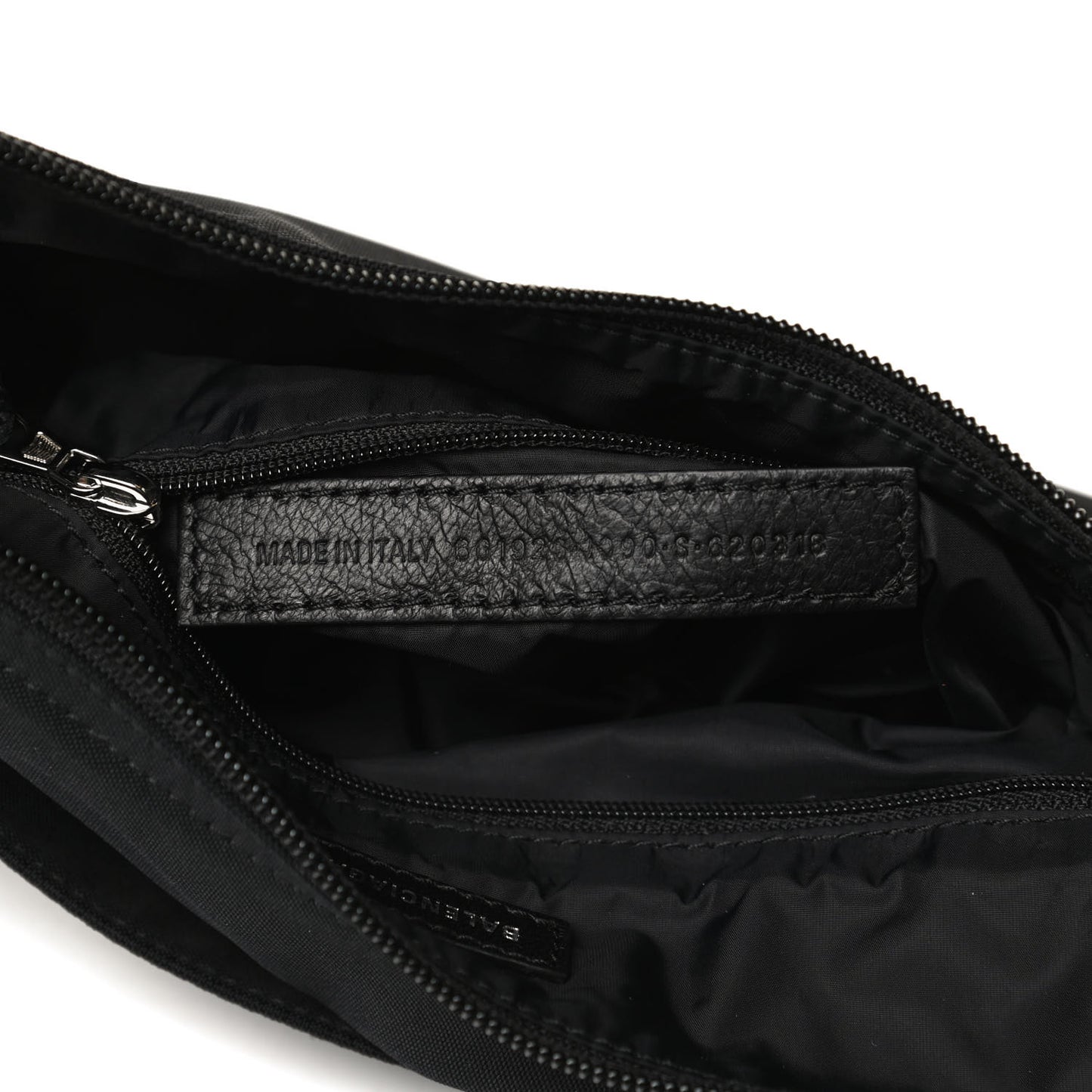 Recycled Sport Nylon Logo Embroidered Wheel Sling Bag Black White