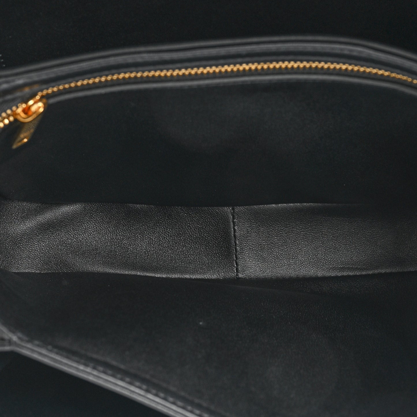 Shiny Calfskin Medium Triomphe Black