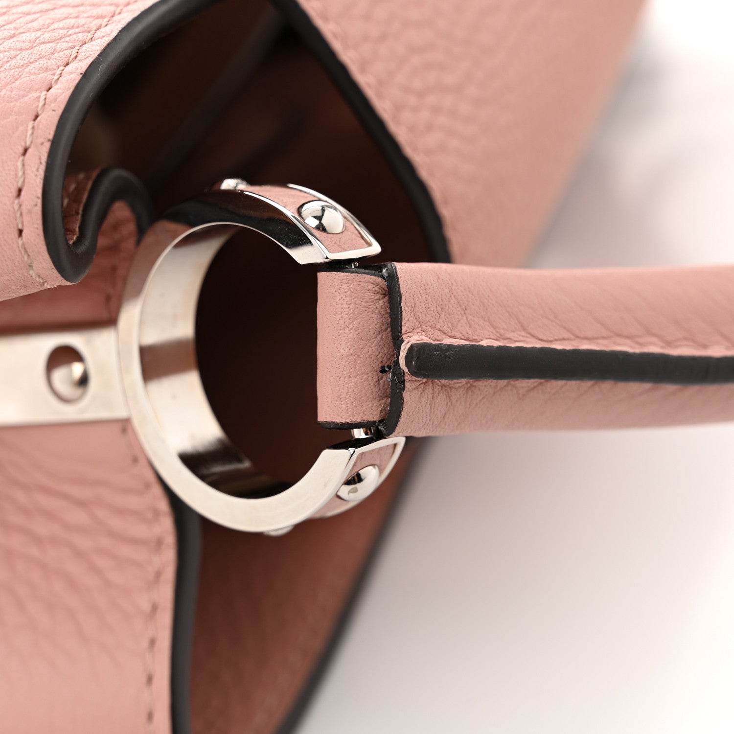 Louis Vuitton Taurillon Capucines PM Magnolia 13 of 13