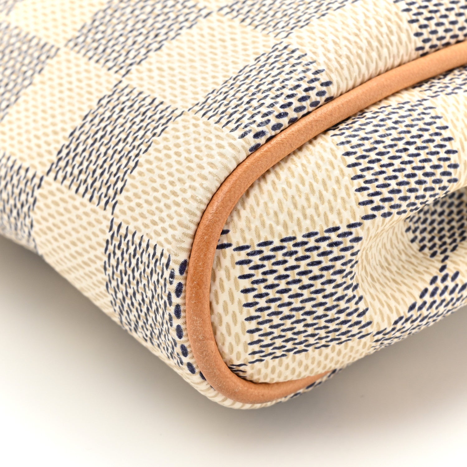 Louis Vuitton Damier Azur Eva Clutch 16 of 16