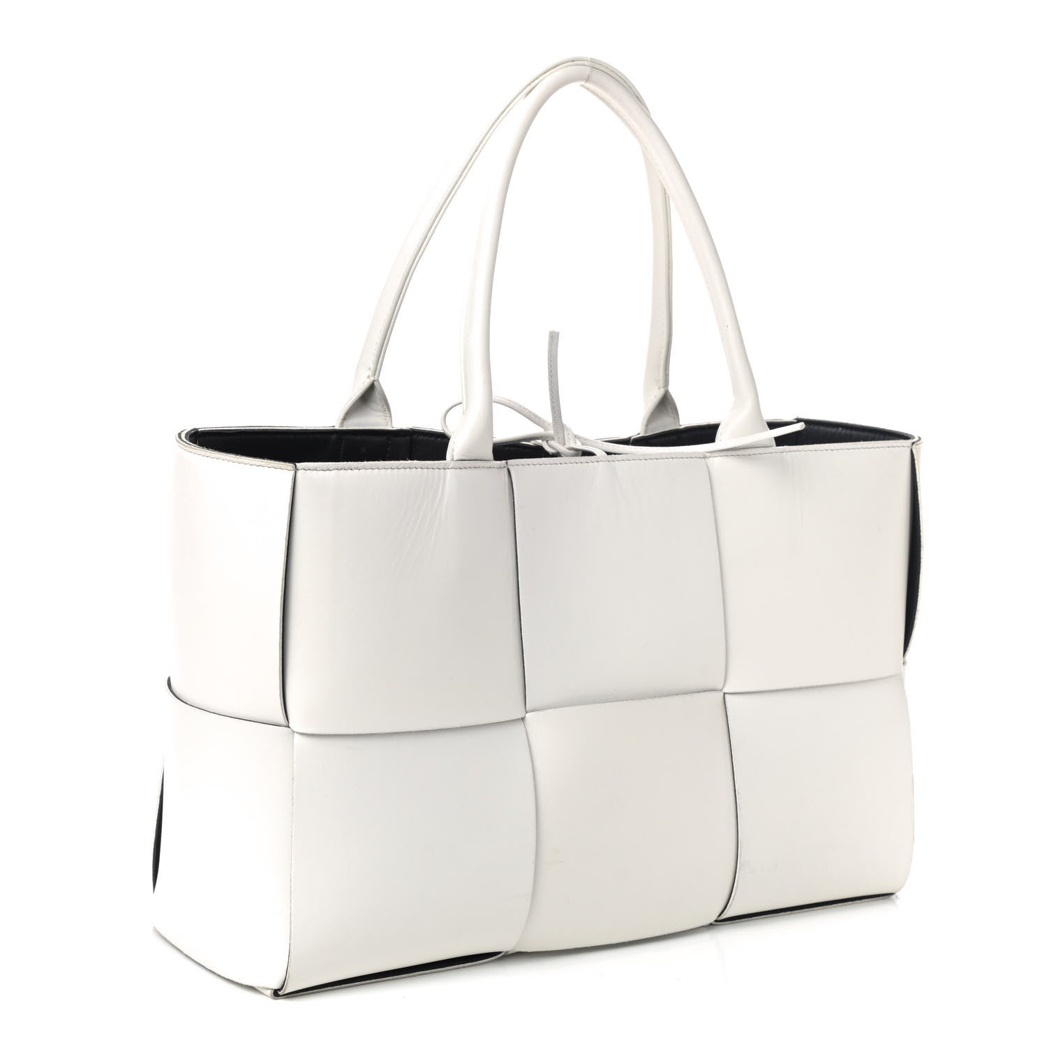 Bottega Veneta Nappa Maxi Intrecciato Medium Arco Tote White Black 2 of 4