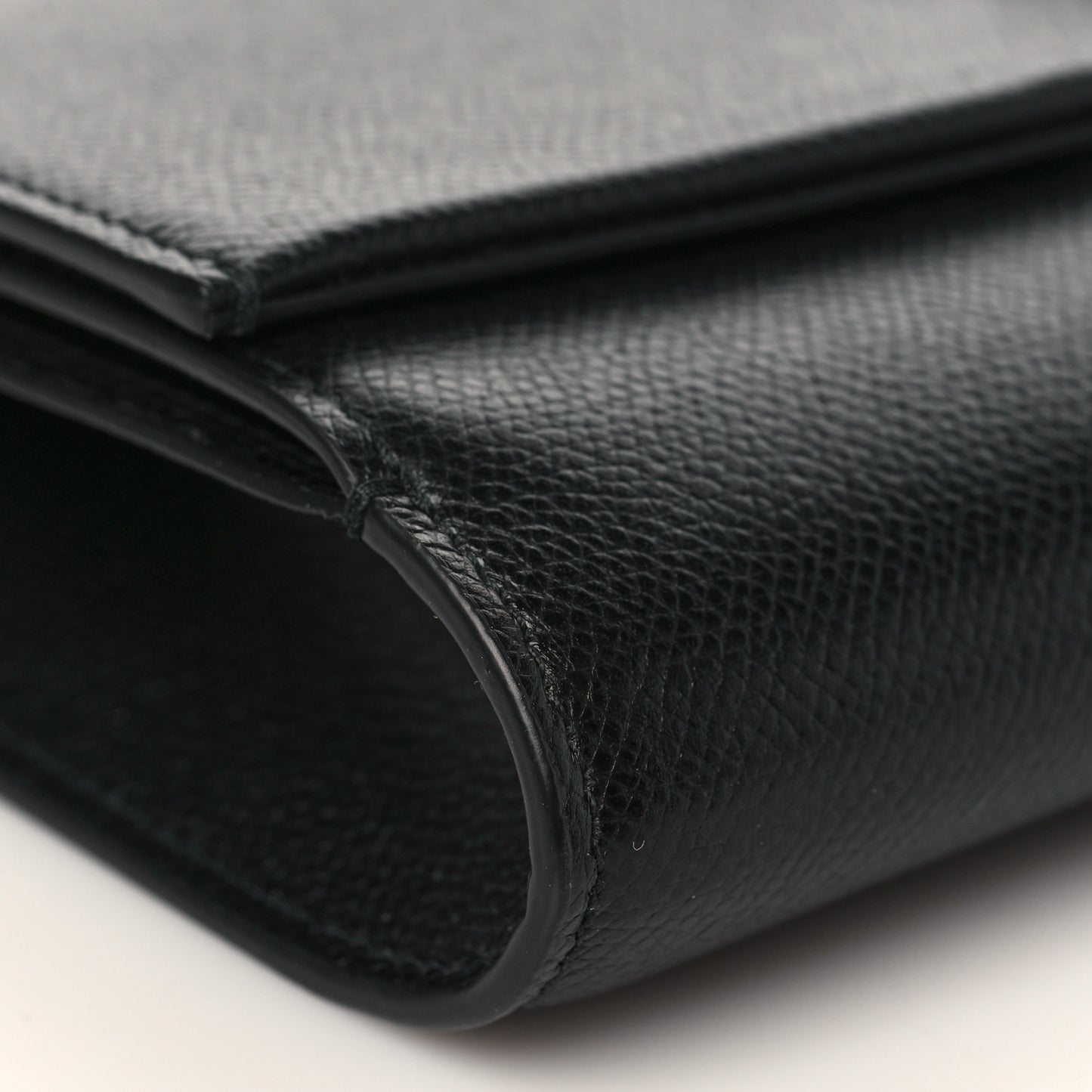 Calfskin Gancini Wallet On Chain Black