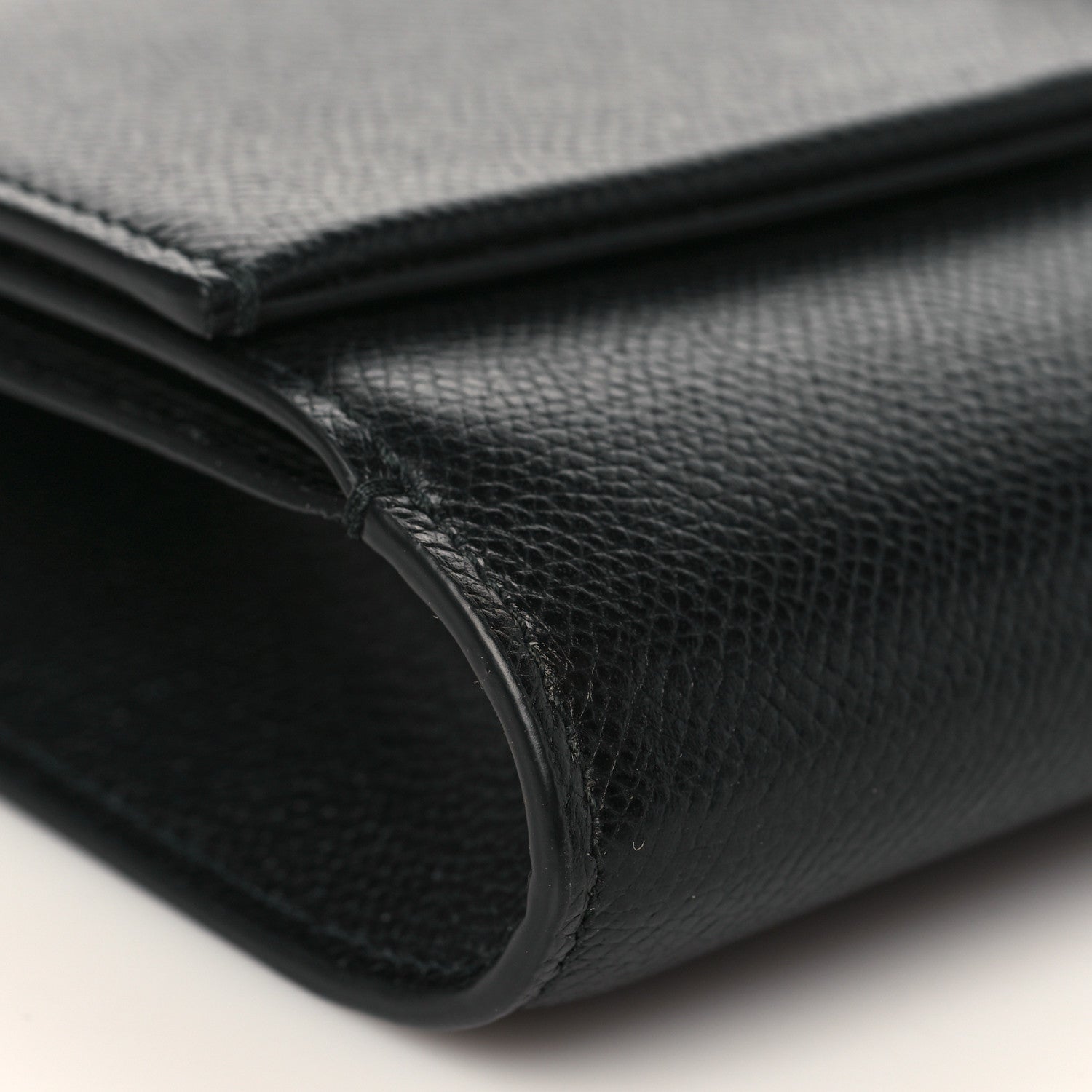 Salvatore Ferragamo Calfskin Gancini Wallet On Chain Black 7 of 9
