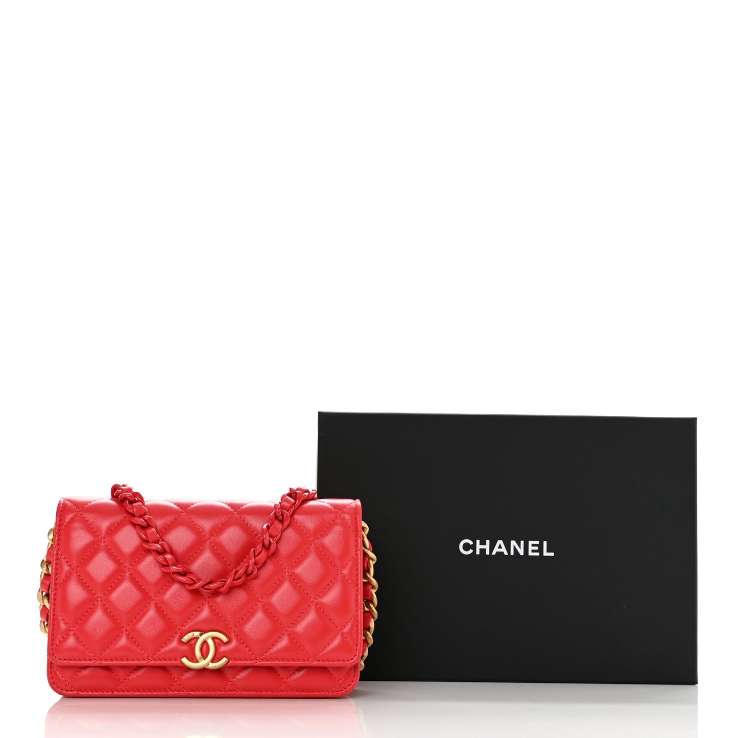 Lambskin Resin Quilted Wallet On Chain WOC Red