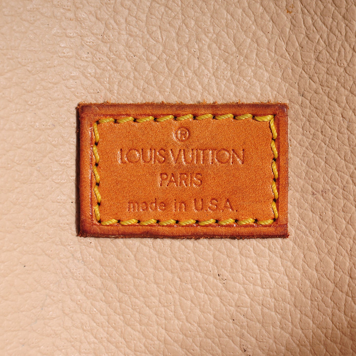 Monogram Sac Plat