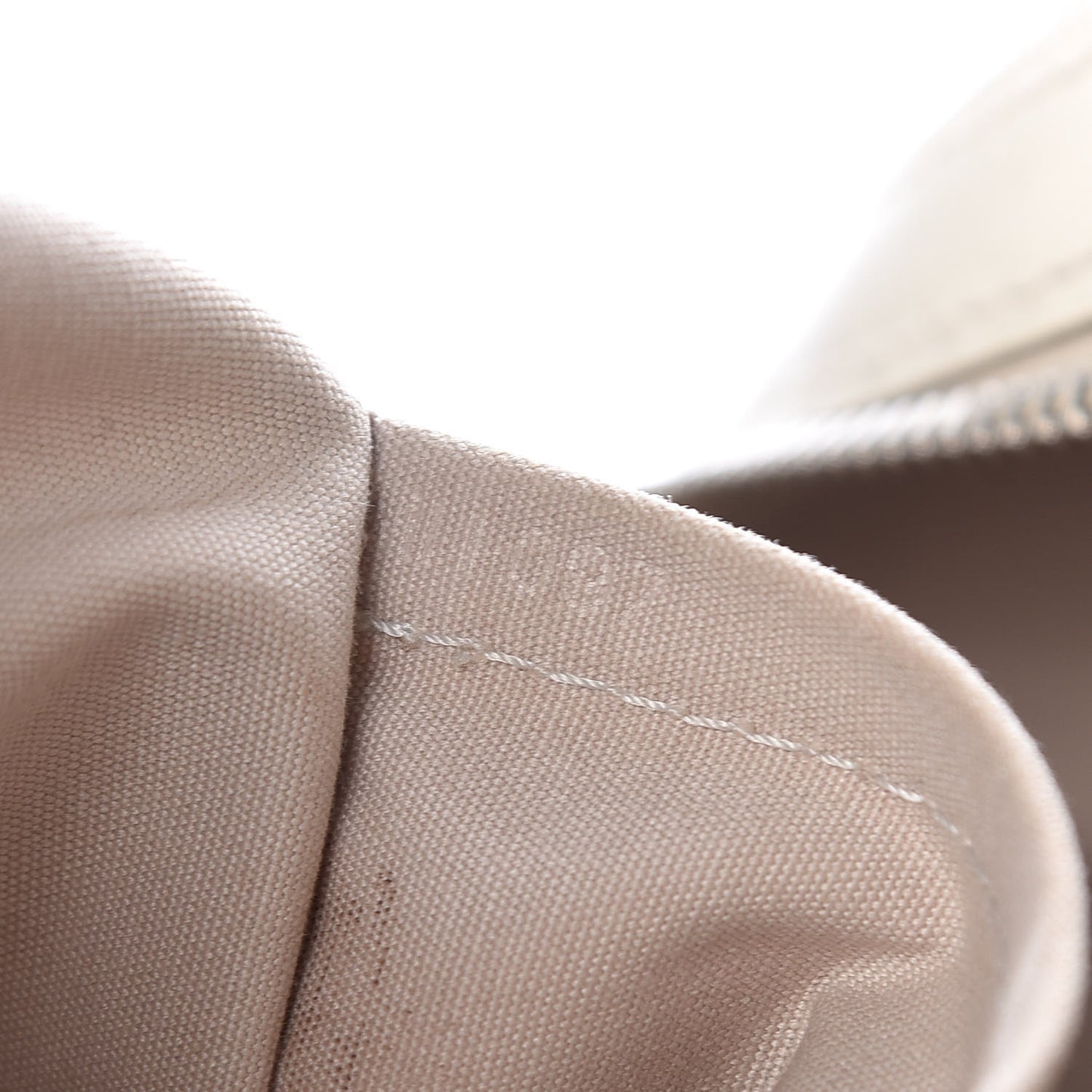 Epi Bowling Montaigne PM Ivory