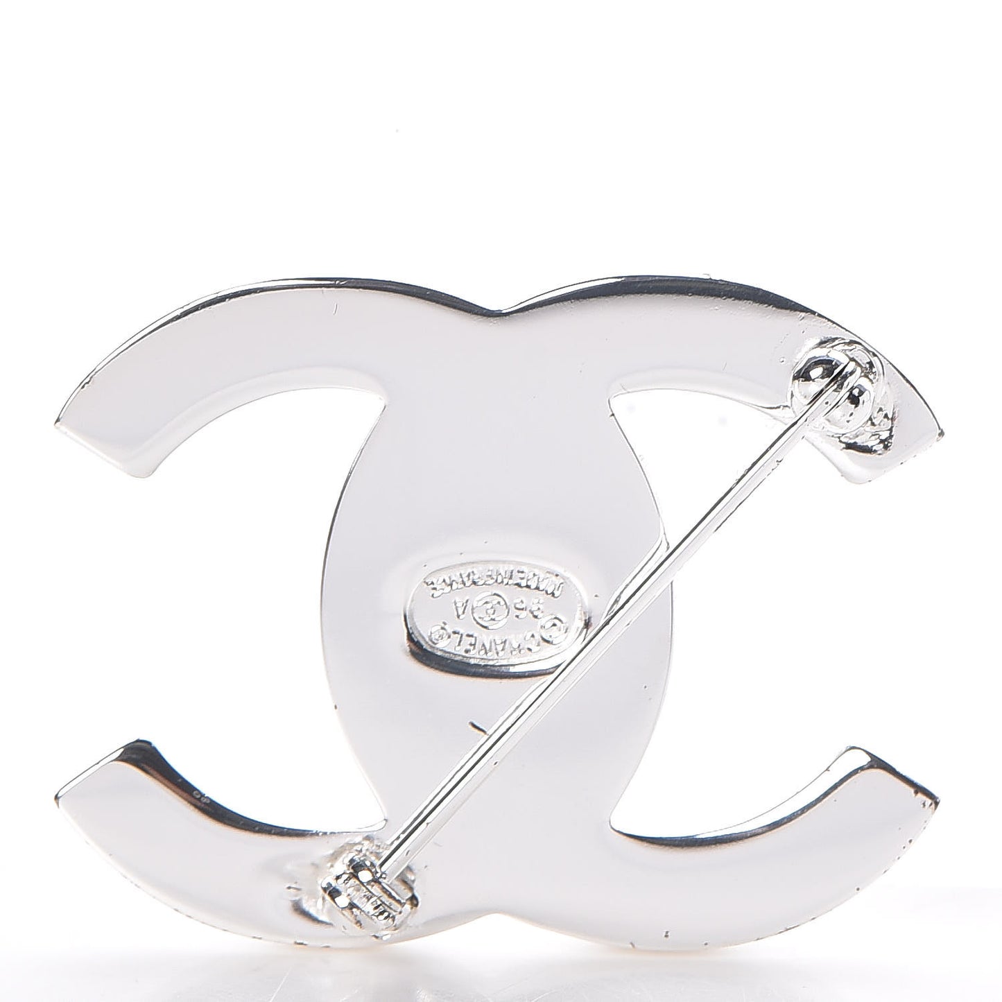 CC Turnlock Brooch Silver