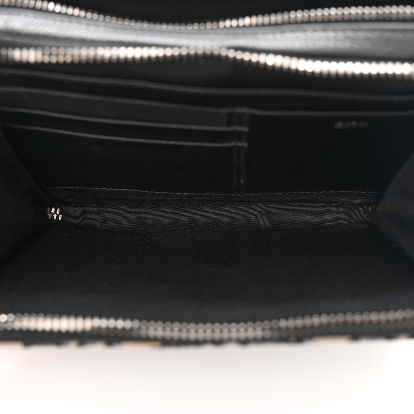 Oblique Pouch Beige Black