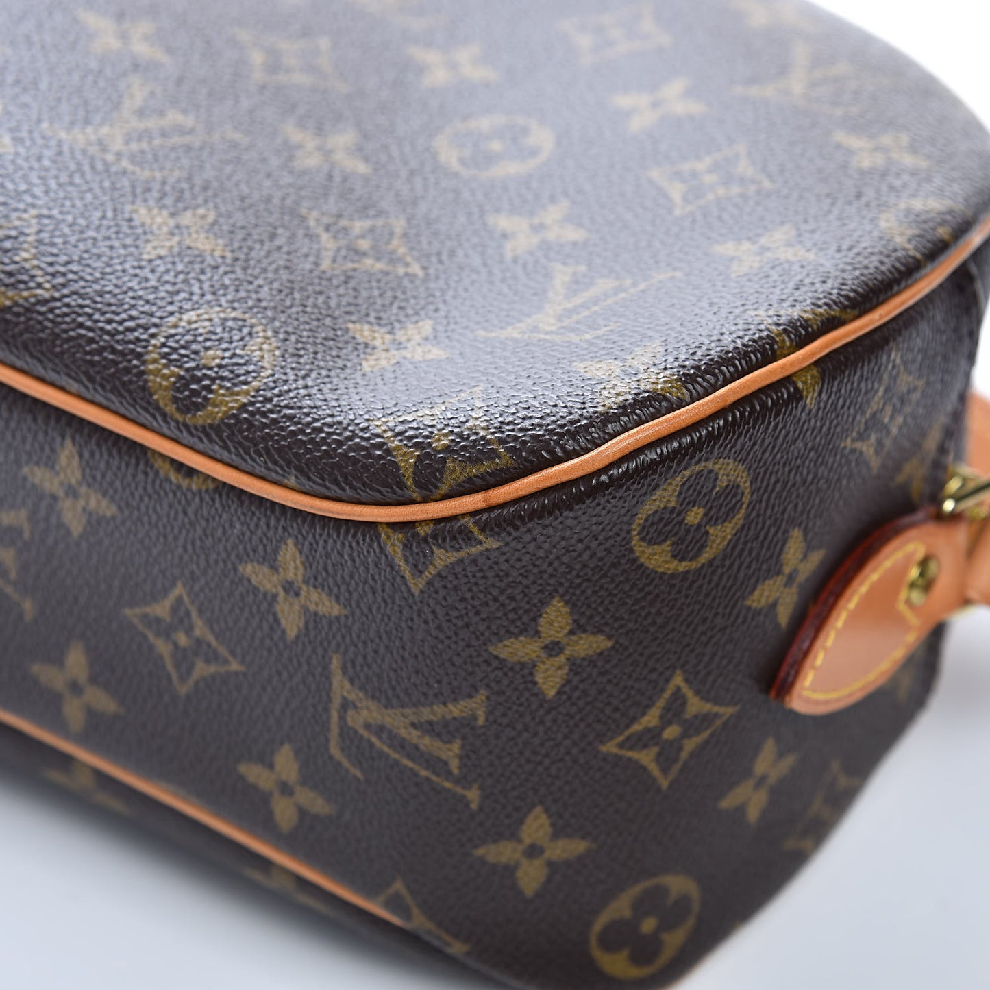 Monogram Blois