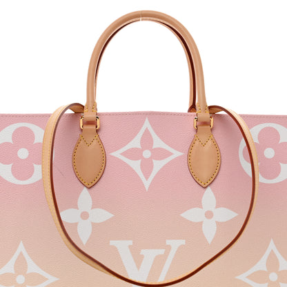 Louis Vuitton Monogram Giant By The Pool OnTheGo GM Light Pink 5 of 11