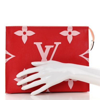 Louis Vuitton Monogram Giant Toiletry Pouch 26 Rouge 2 of 12
