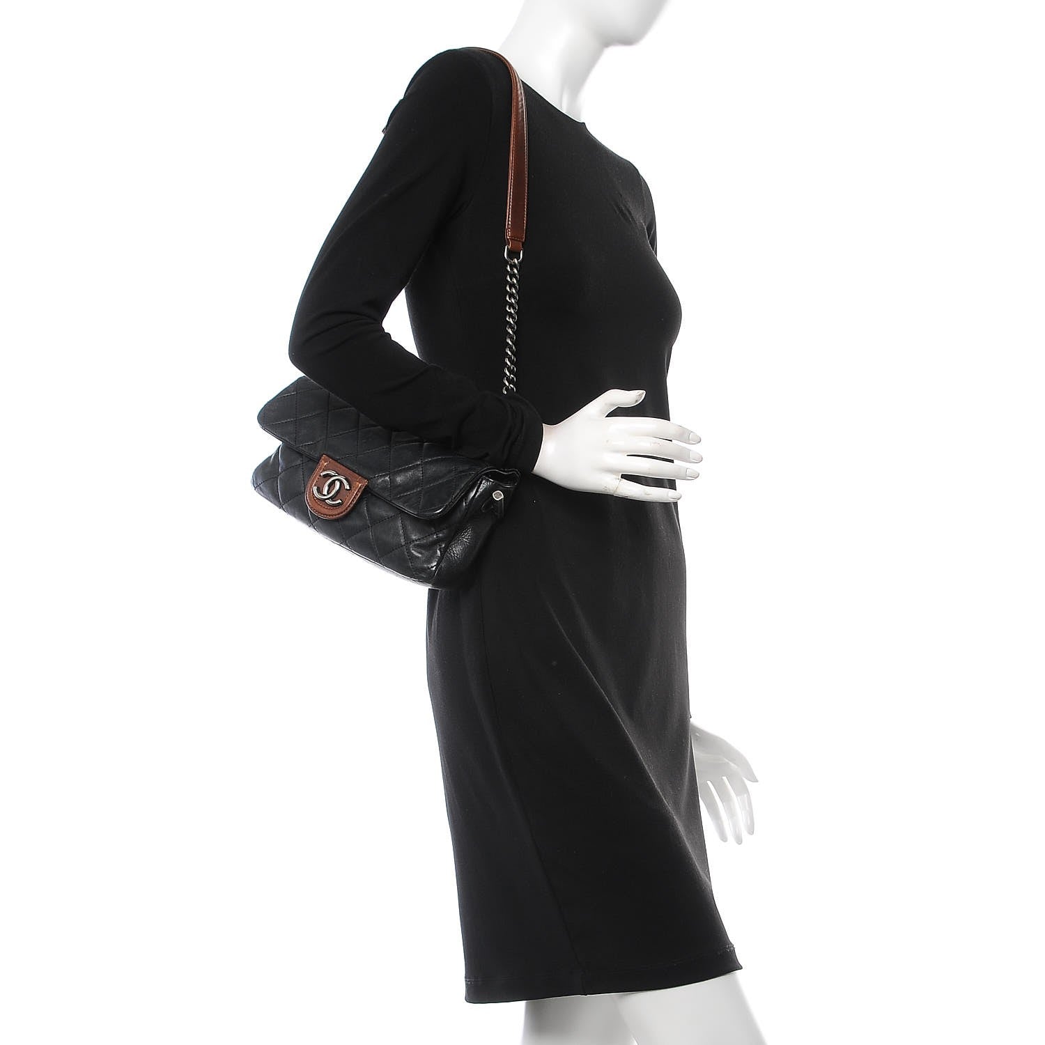 Chanel Calfskin Country Chic Flap Black 2 of 16