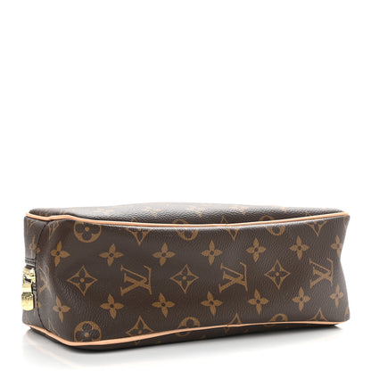 Louis Vuitton Monogram Toiletry Bag 25 4 of 8
