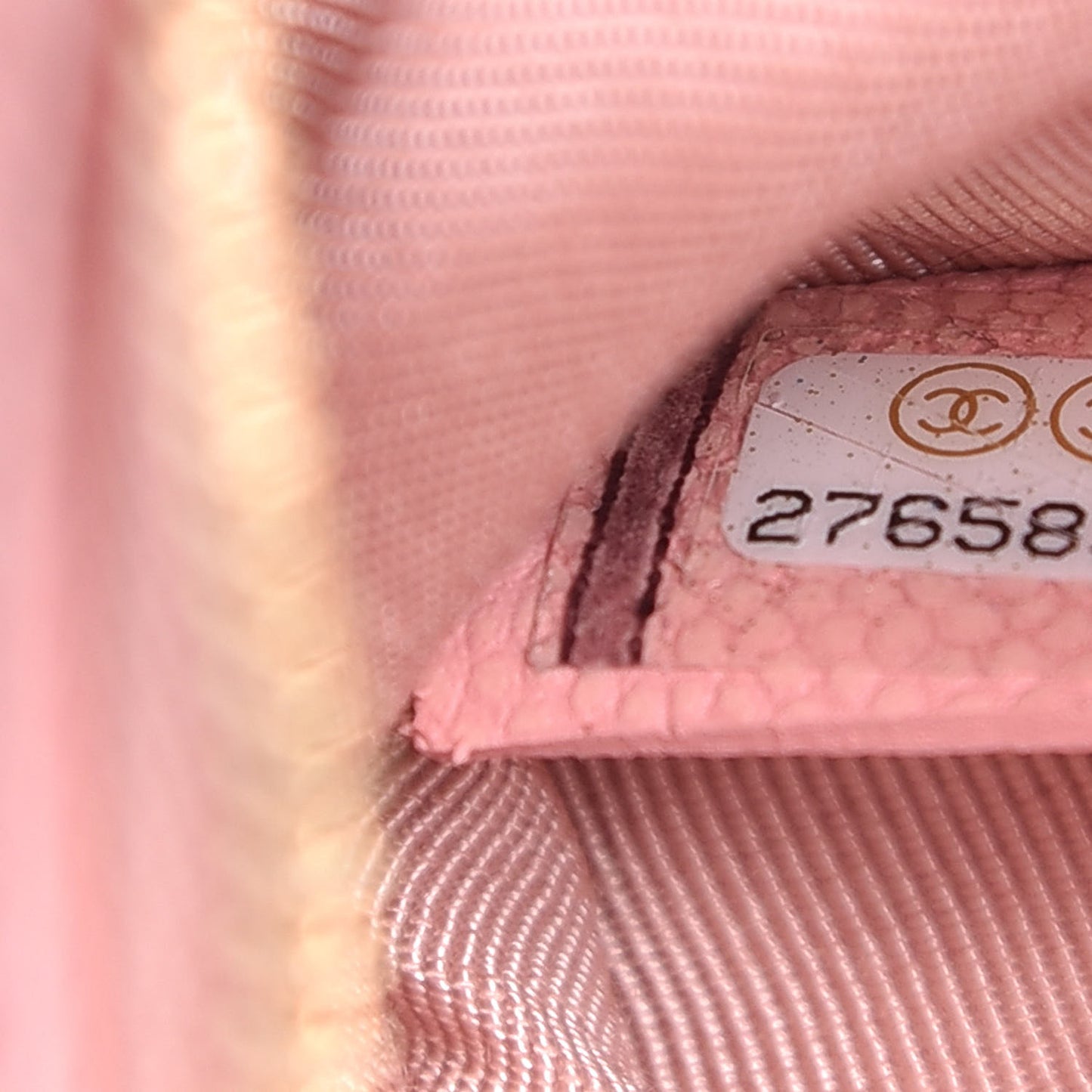 Caviar Chevron Quilted Small Cosmetic Case Pink