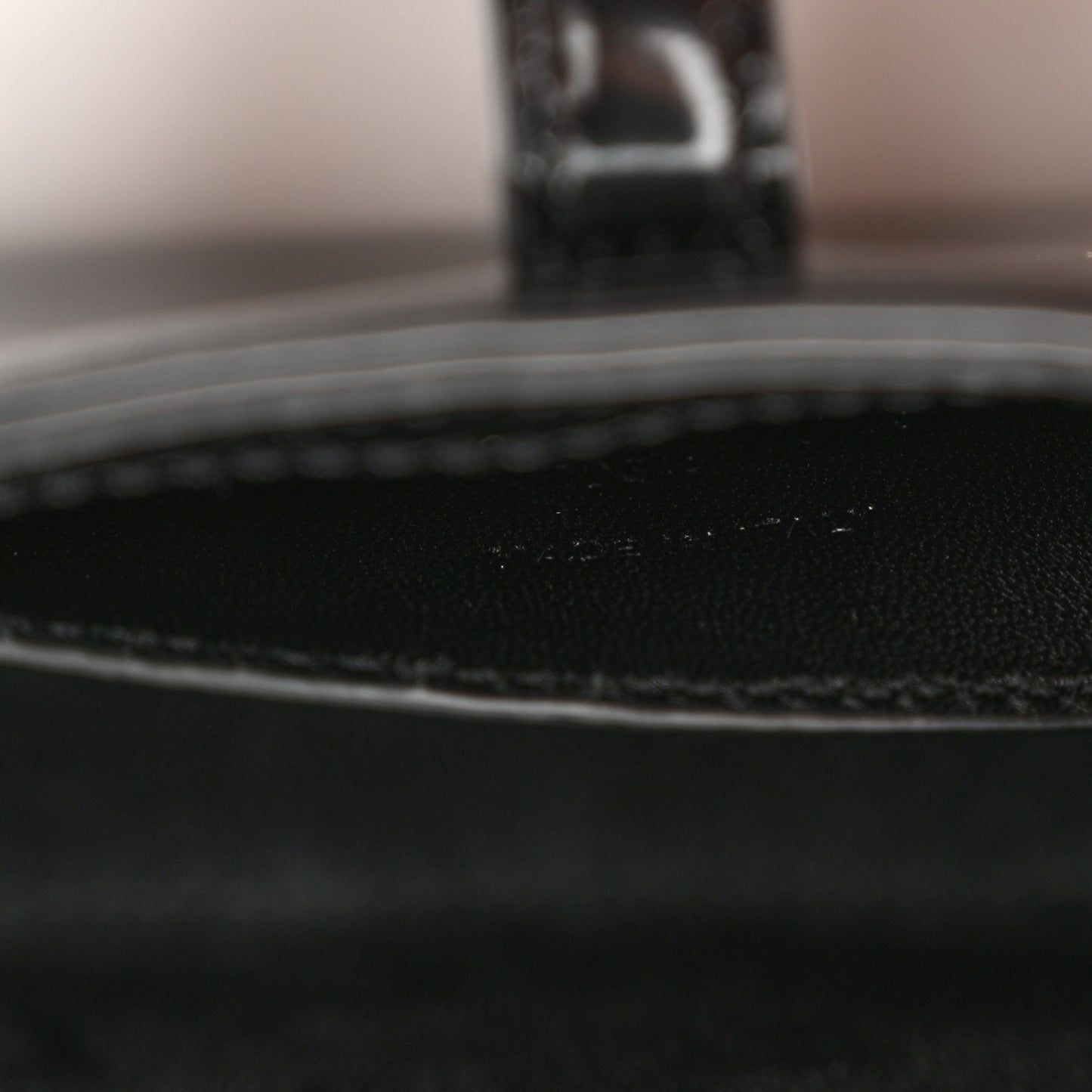 Patent Calfskin Le 5 A 7 Mini Hobo Black