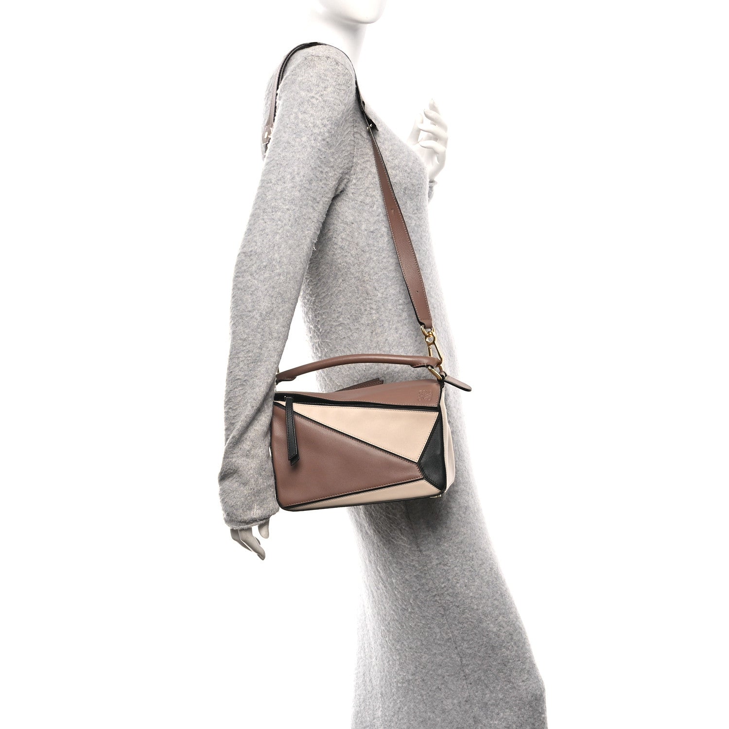 Loewe Calfskin Small Puzzle Bag Sand Hazelnut Ash 2 of 9