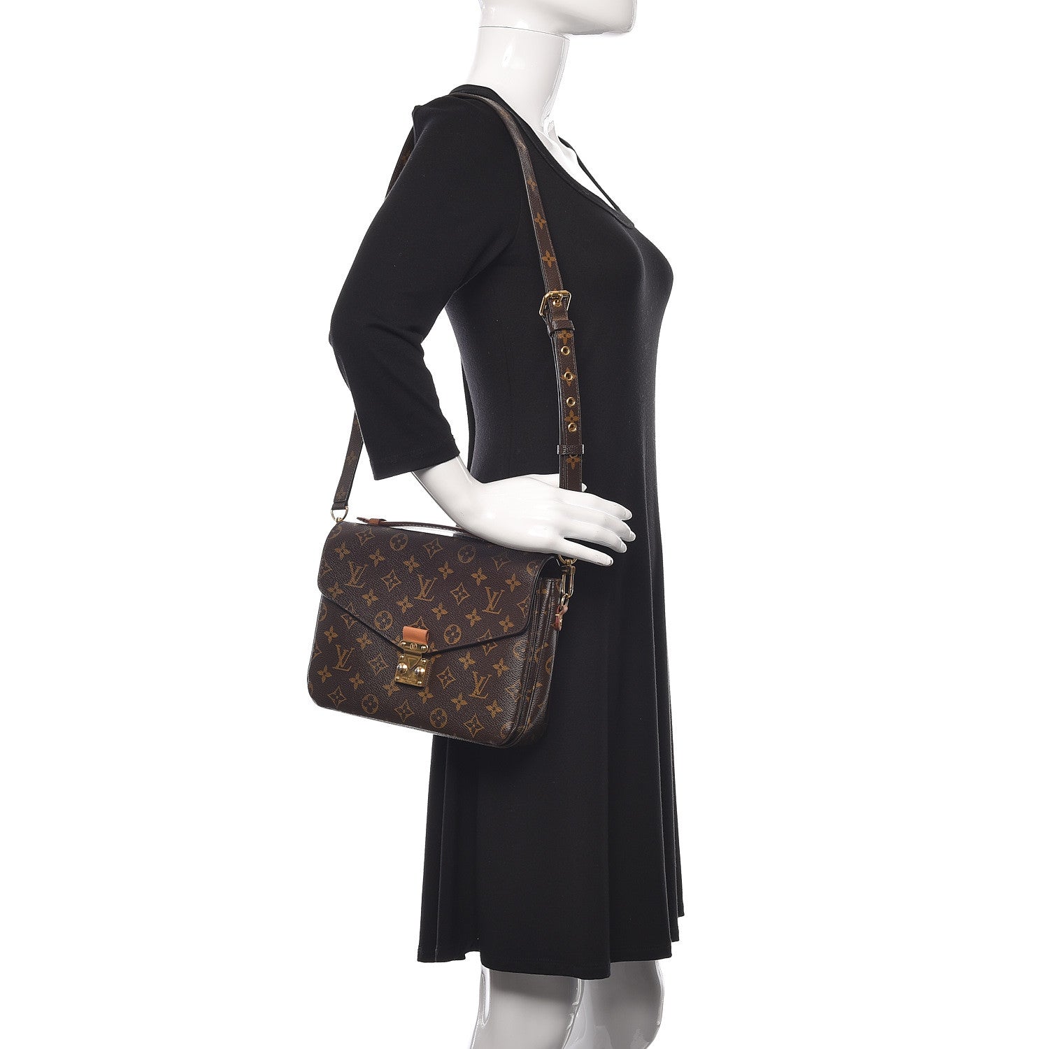 Louis Vuitton Monogram Pochette Metis 2 of 11