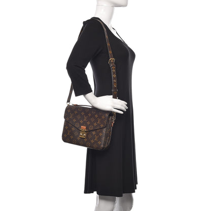 Louis Vuitton Monogram Pochette Metis 2 of 11