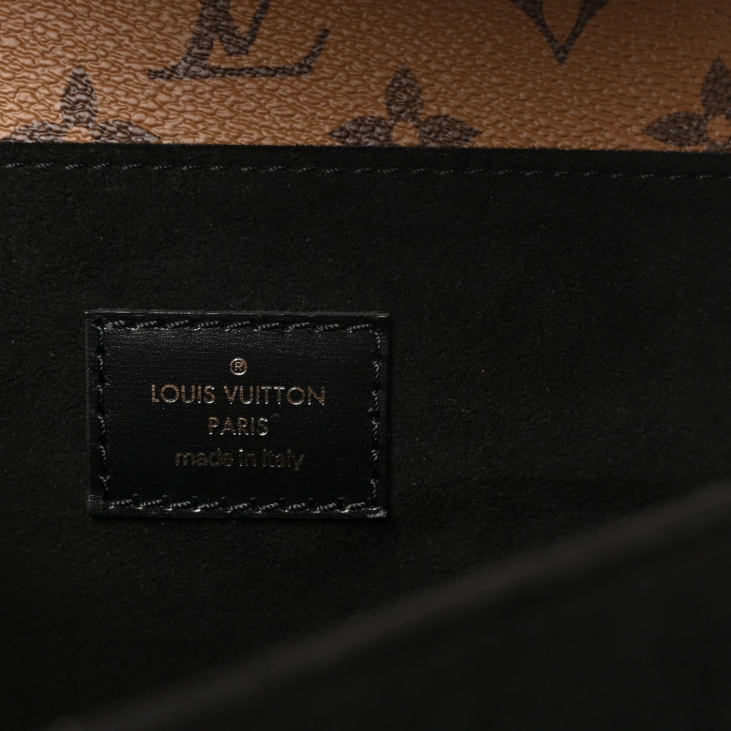 Reverse Monogram Pochette Metis