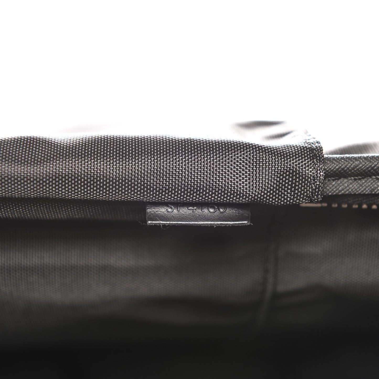 Damier Graphite Pegase 65
