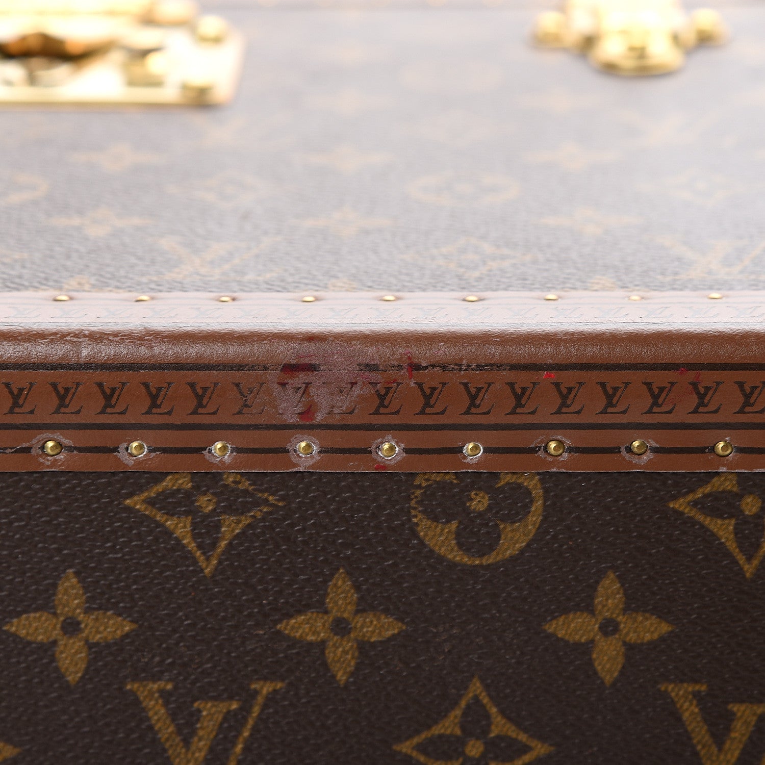 Louis Vuitton Monogram Boite Pharmacie Toiletry Case 14 of 17