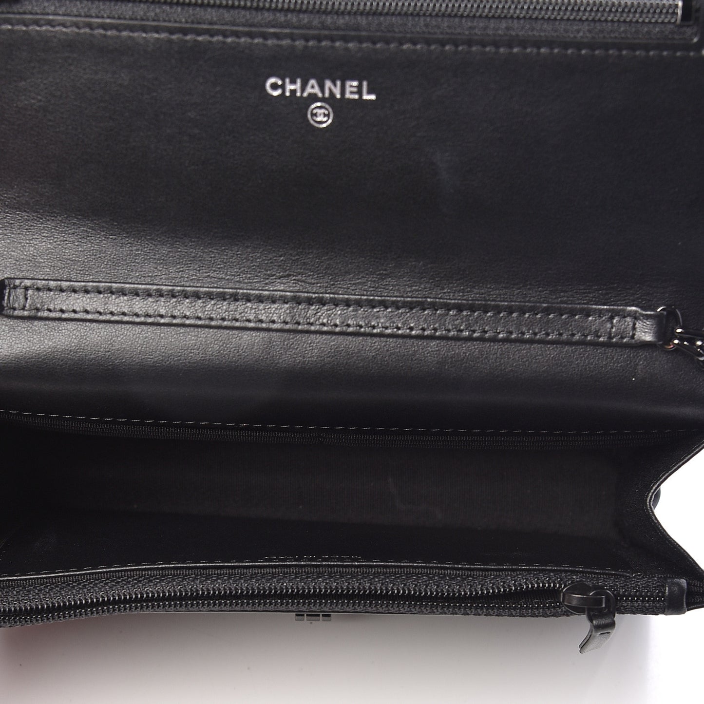 Aged Calfskin Chevron Quilted Reissue Wallet On Chain WOC So Black