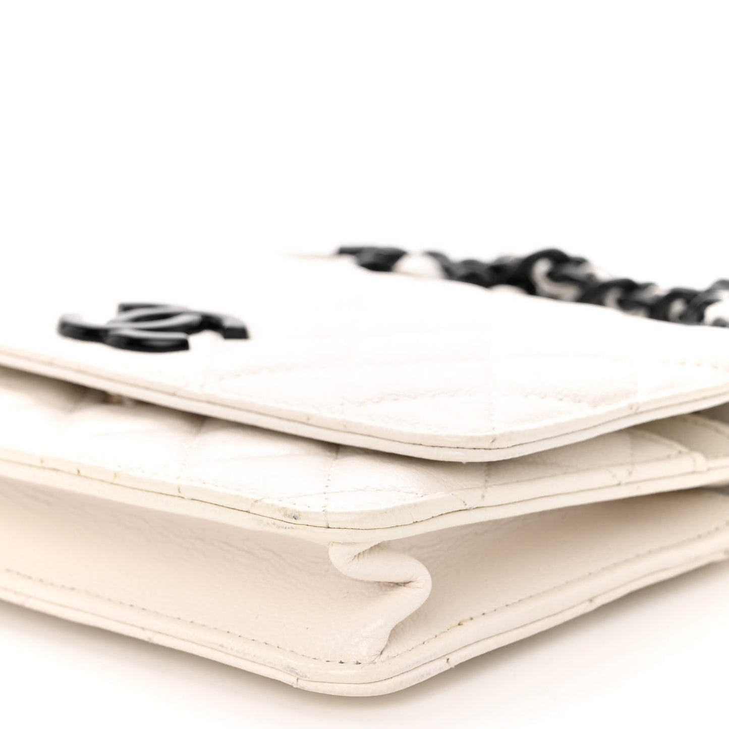 Caviar Quilted My Everything Wallet On Chain WOC White