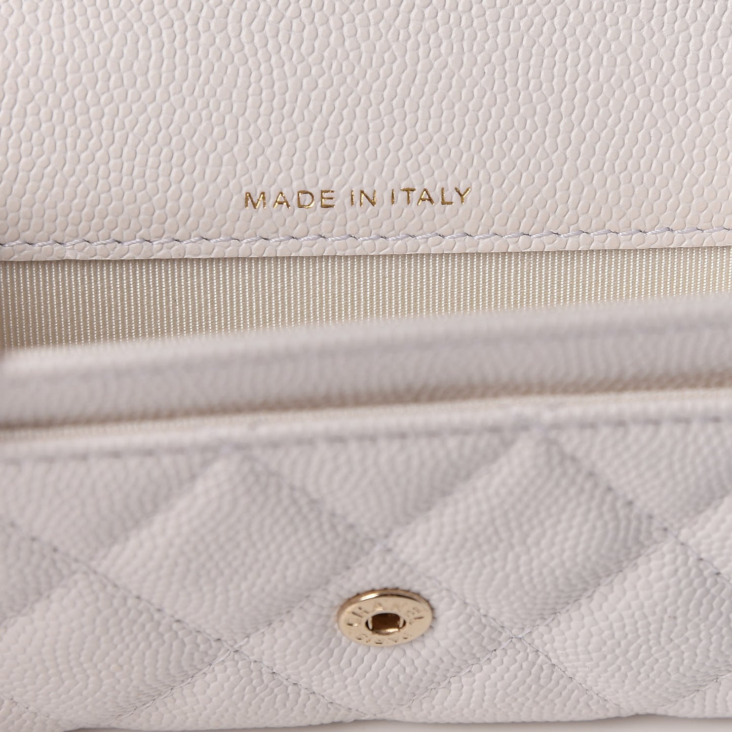 Caviar Quilted Flap Card Holder Wallet White