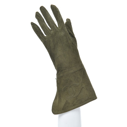 Chanel Suede Goatskin CC Gloves 7 Green 2 of 5