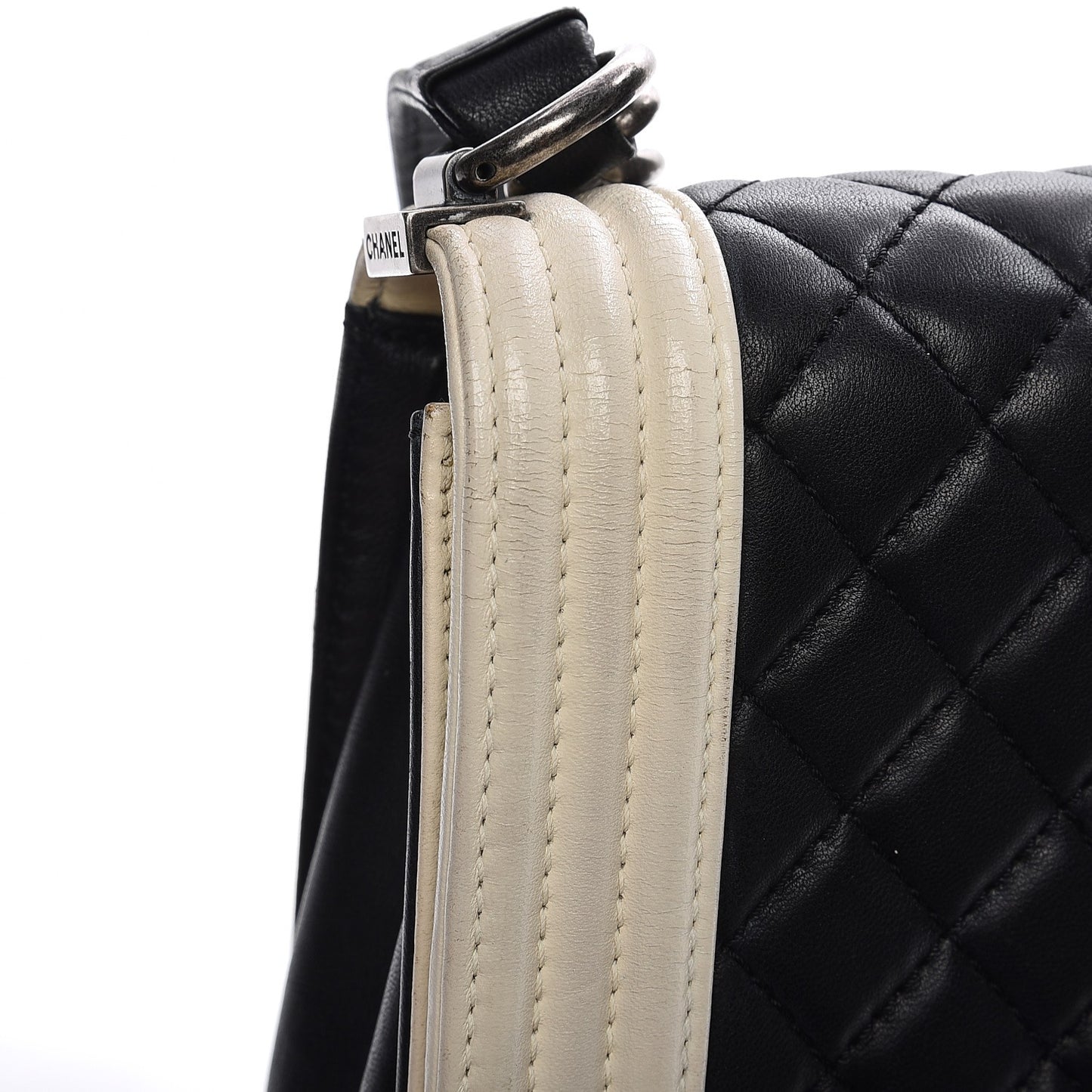 Lambskin Quilted Large Boy Flap Black White