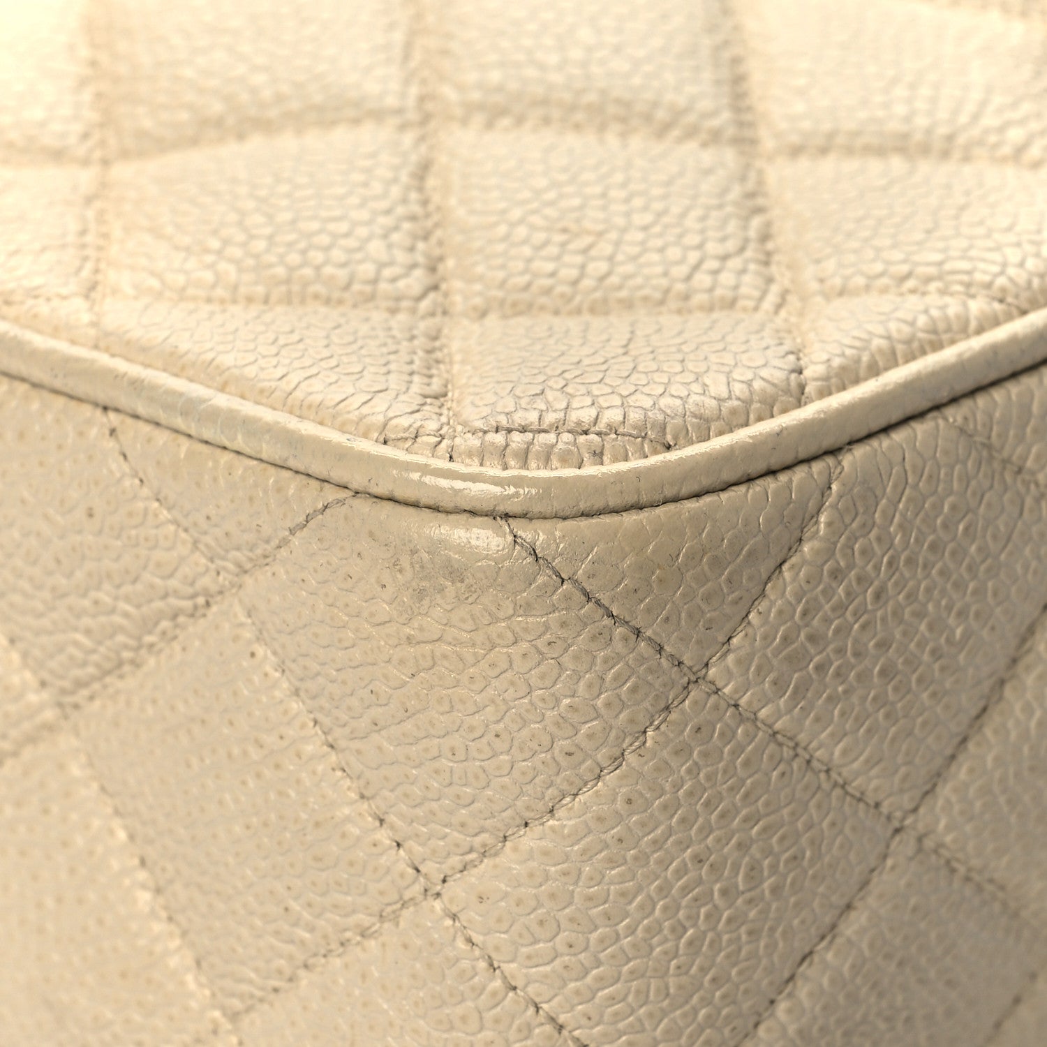 Chanel Caviar Quilted Camera Case Beige Clair 10 of 15