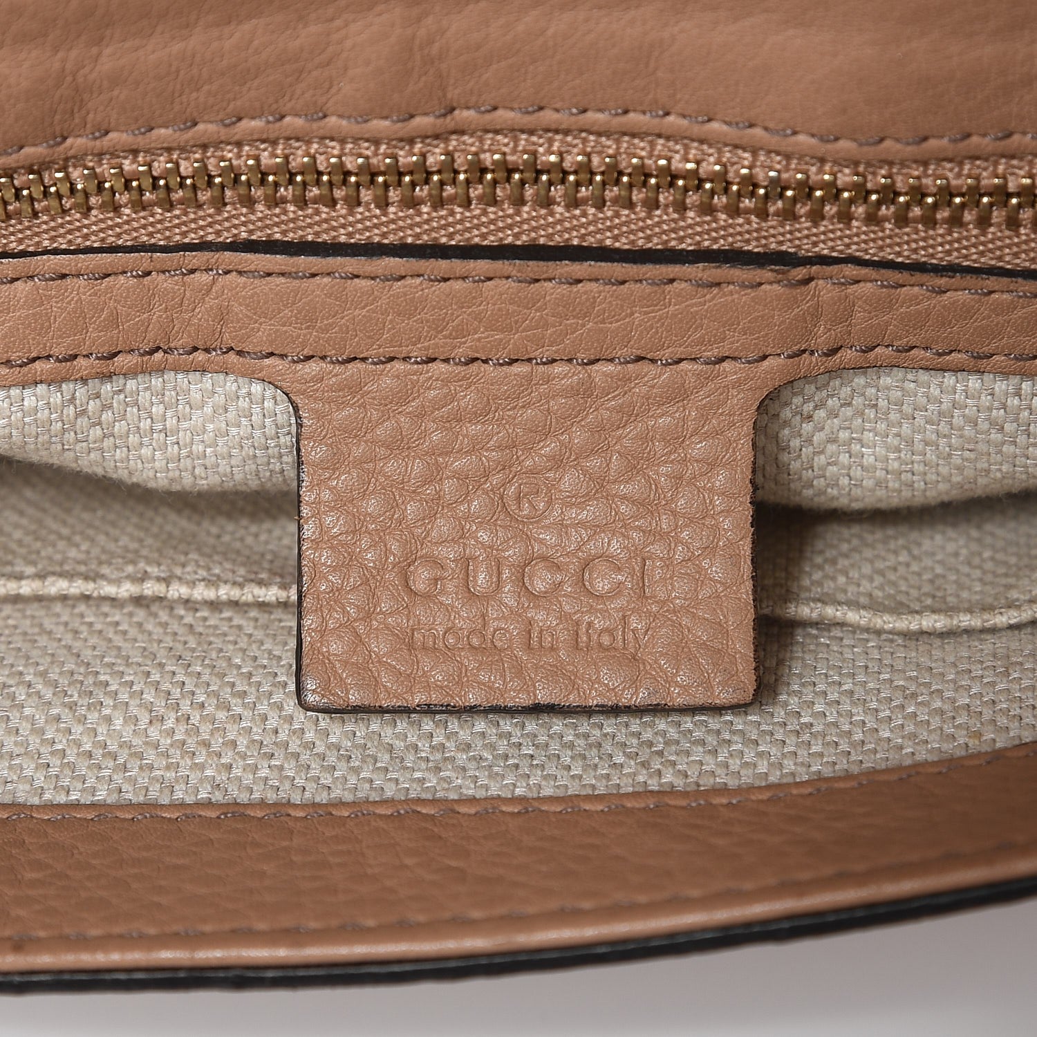 Gucci Pebbled Calfskin Medium Soho Flap Crossbody Camelia 6 of 14