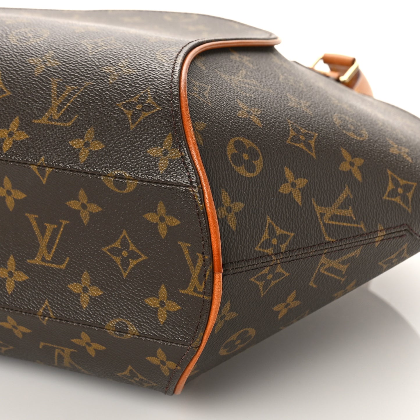 Monogram Ellipse MM