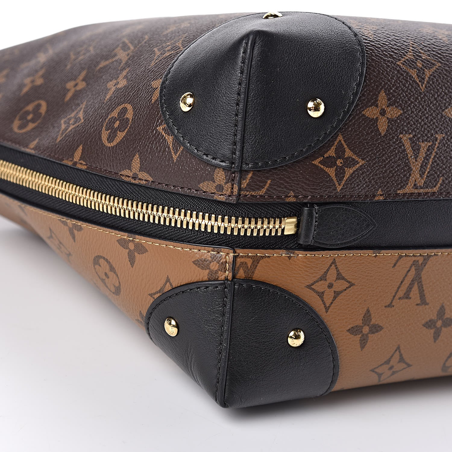 Louis Vuitton Reverse Monogram Triangle Softy 7 of 8