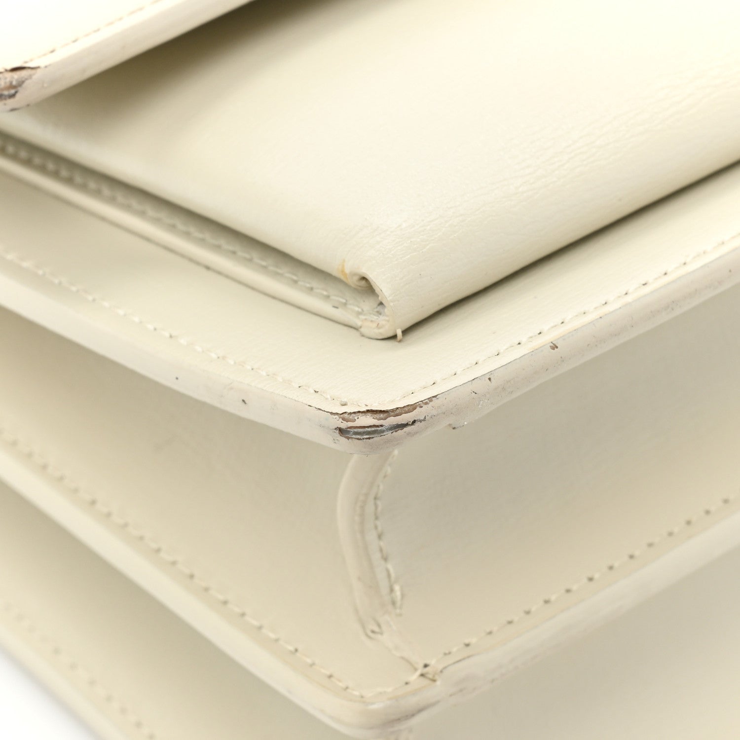 Saint Laurent Calfskin Medium Monogram Sunset Crema Soft 19 of 25