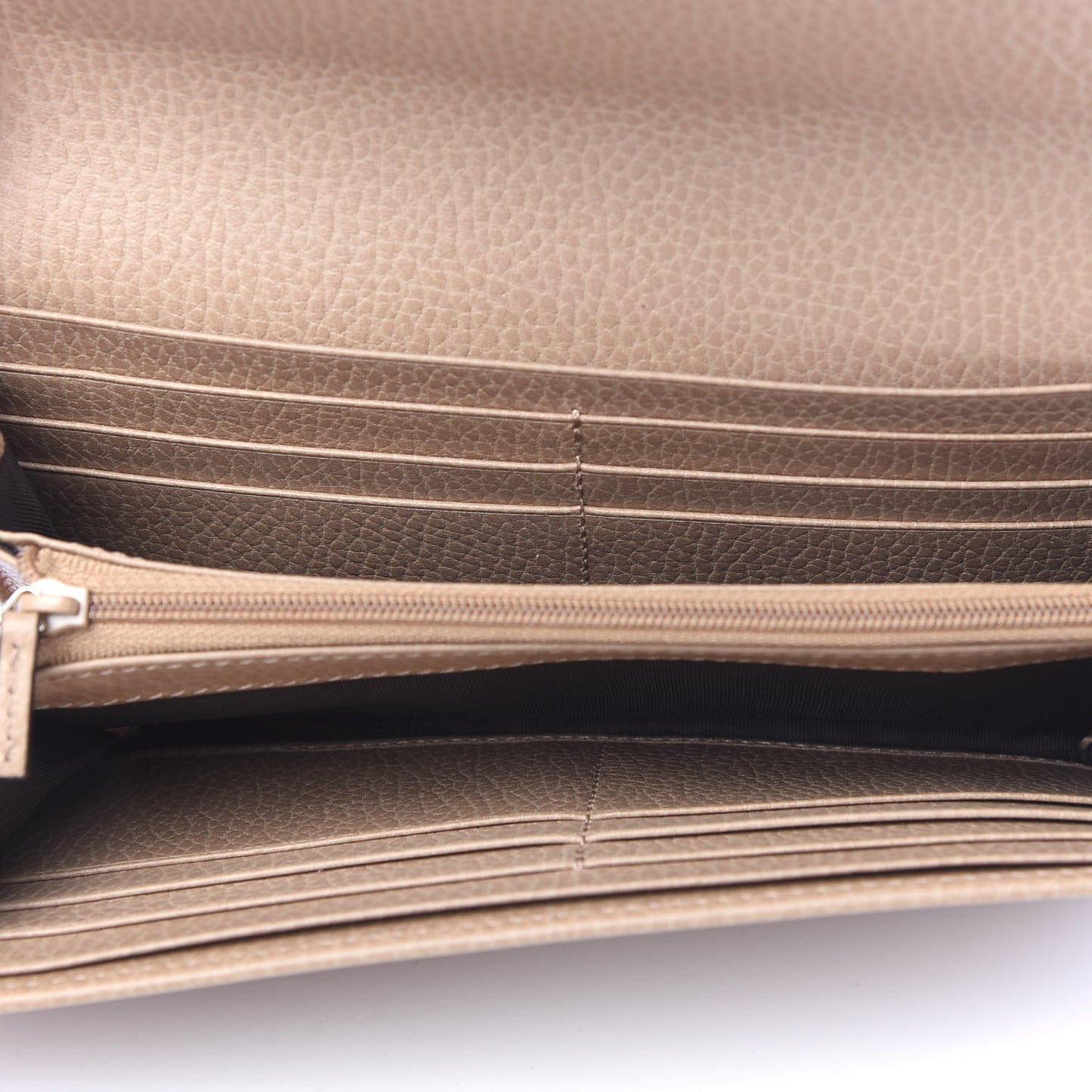 Dollar Calfskin Interlocking G Continental Wallet Camelia